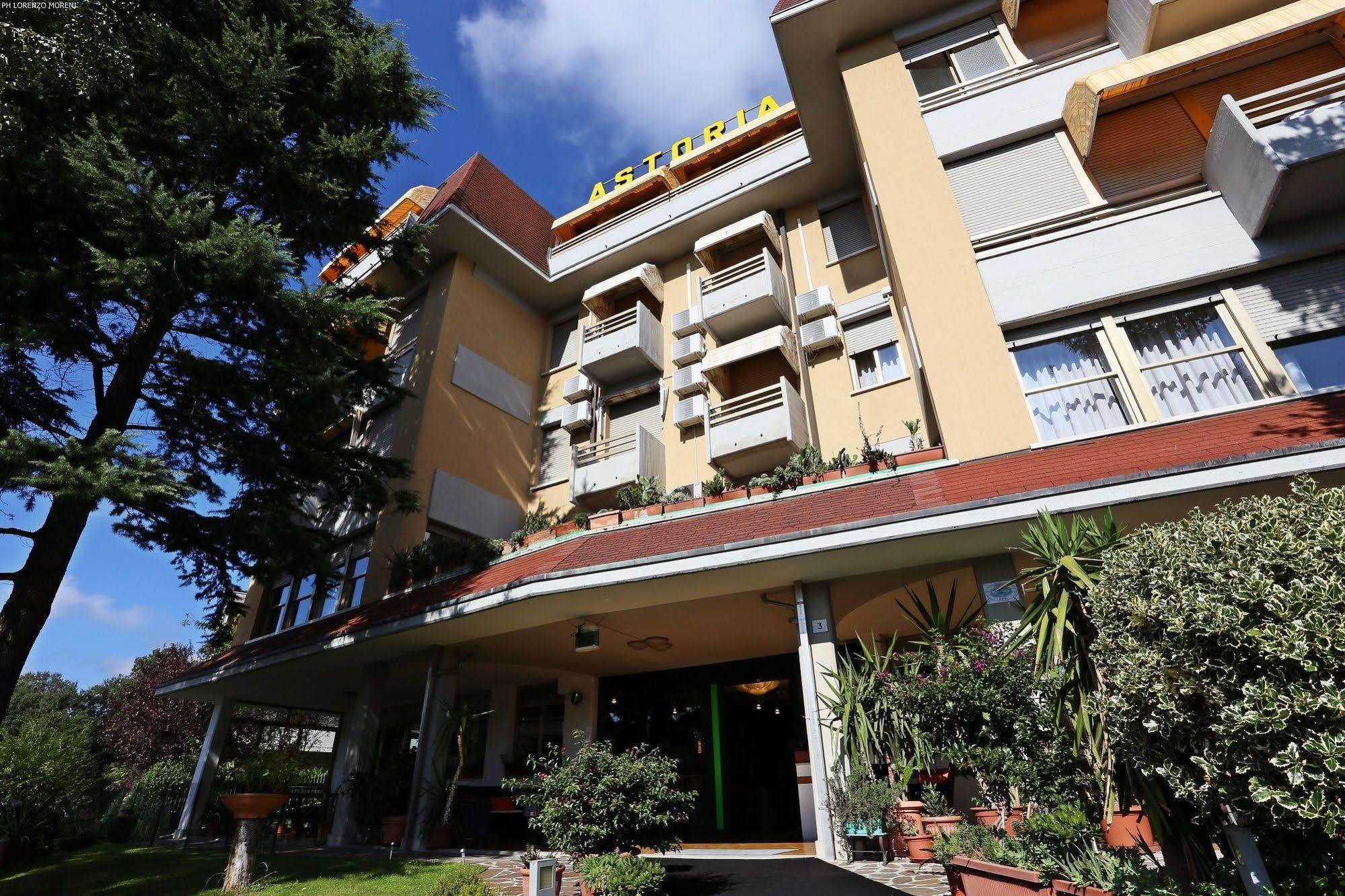 Hotel Astoria Tabiano Terme Exterior photo